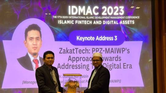 AZKA-PPZ Present a Topic of Zakattech at IDMAC 2023 Organized by ISDEV-USM