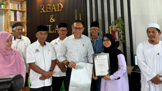 Establishment of MADANI Reading Corner at UTeM’s Adopted Village